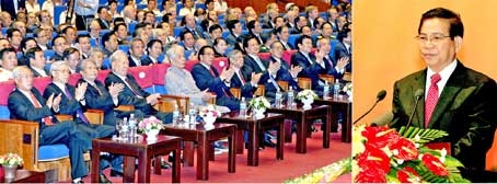 Mít tinh trọng thể kỷ niệm 65 năm Cách mạng Tháng Tám và Quốc khánh 2-9