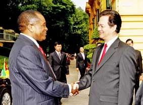 Lãnh đạo Đảng, Nhà nước đón tiếp, hội đàm với Thủ tướng Cộng hòa Mozambique