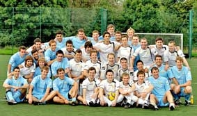 Trận bóng đá 
kéo dài 57 giờ!