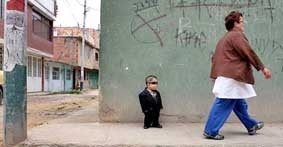 Guinness 
công nhận 
“chú lùn” mới