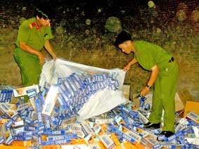 Buôn bán thuốc lá lậu sẽ bị phạt nặng