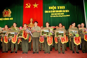 Khai mạc Hội thi Công an xã 
giỏi toàn quốc lần thứ II
khu vực phía Nam