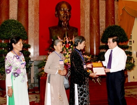 Việc chăm lo cho người có công là trách nhiệm của toàn xã hội