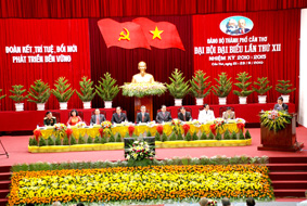 Tập trung trí tuệ, quyết định những vấn đề
quan trọng vì sự phát triển của thành phố