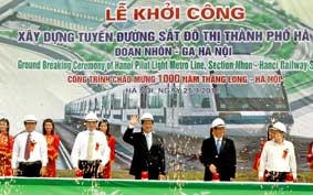 Thủ tướng Nguyễn Tấn Dũng phát lệnh khởi công Dự án xây dựng tuyến đường sắt đô thị thí điểm đoạn Nhổn - Ga Hà Nội
