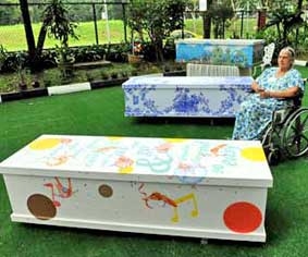 Quan tài hạnh phúc!