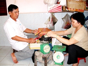 Đi lên từ gian khó