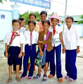 Đất nghèo hiếu học