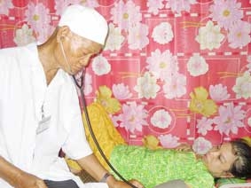 Ông Tám từ thiện