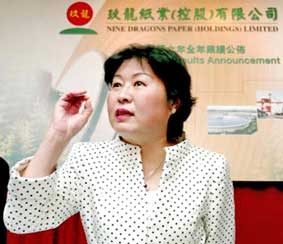 Phụ nữ Trung Quốc giàu nhất 
hành tinh