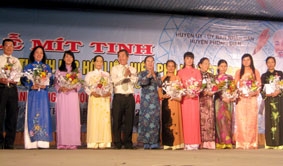 Long trọng tổ chức kỷ niệm 80 năm
ngày thành lập Hội Liên hiệp phụ nữ Việt Nam