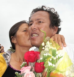 9 ngư dân Quảng Ngãi đã trở về
địa phương an toàn