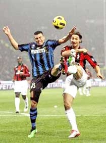 Inter Milan bắt đầu rệu rã