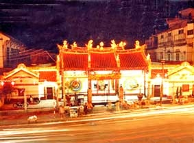 Phước Minh Cung - <br>
"Bảo tàng" kiến trúc nghệ thuật cổ của người Hoa Trà Vinh