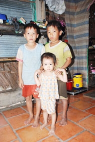 Hãy cứu giúp gia đình bà Ca !