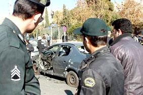 Xung quanh vụ hai nhà khoa học hạt nhân Iran bị ám sát