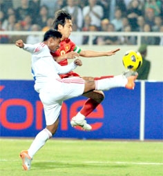 Myanma ở thế yếu