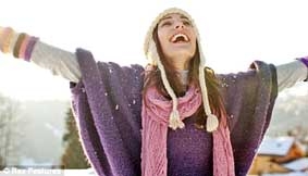 Ánh nắng và thực phẩm 
giàu vitamin D có thể giúp chống ung thư vú