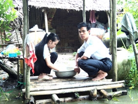 Hai anh em nhà nghèo học giỏi