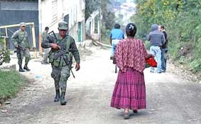Guatemala chống tội phạm xâm nhập từ Mexico