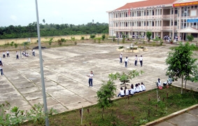 Hòa Ninh, chan chứa tình đất, tình người !