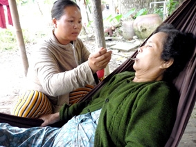 Xin tiếp thêm nguồn sống cho bà Phạm Thị The !