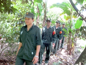 Chăm lo đời sống cho lực lượng dân quân