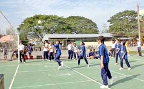 Hơn 2 ngàn VĐV tham dự Hội khỏe Phù Đổng quận Ninh Kiều năm học 2010-2011