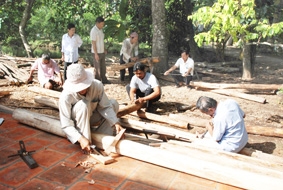 Điểm tựa của người nghèo