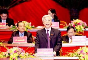 Các đoàn đại biểu tham luận tại Đại hội