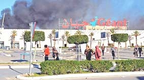 Tunisie tiếp tục chìm trong bạo loạn