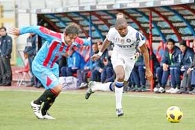 INTER MILAN <br>
trở lại cuộc đua vô địch