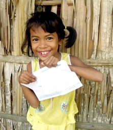 Trao tiền từ thiện