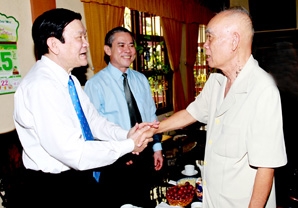 Đảng bộ, Chính quyền và nhân dân TP Cần Thơ đoàn kết, chung sức xây dựng thành phố sớm trở thành thành phố công nghiệp trước năm 2020