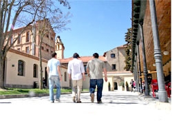 Đưa khoa học nhân văn vào chương trình MBA