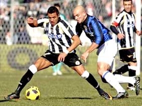 "Kẻ phá bĩnh" ở Serie A
