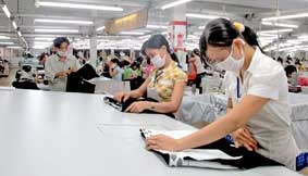 Xuất nhập khẩu năm 2011 <br>
<i>Cơ hội và thách thức</i>