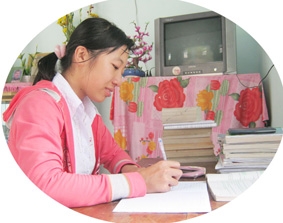 Tiếp sức học sinh nghèo
