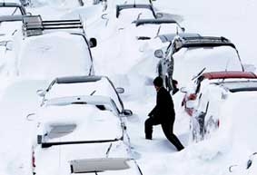 Mưa bão khắc nghiệt gắn liền với ấm nóng toàn cầu