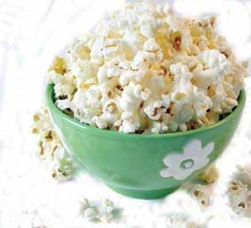 Mất mạng vì ăn bắp rang!