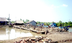 Chủ động chống hạn, ngăn mặn bảo vệ lúa đông xuân