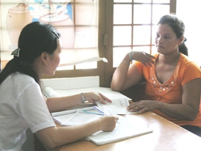 Quan tâm chăm sóc sức khỏe sinh sản cho phụ nữ