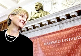 10 bang trí thức nhất xứ cờ hoa