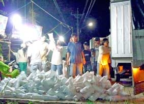 Thiếu tôm giống ở vùng "vựa tôm"