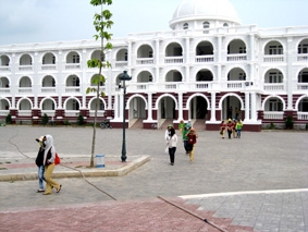 Đào tạo đáp ứng yêu cầu thị trường lao động