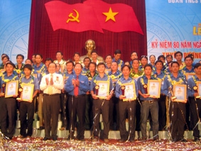 Mít tinh kỷ niệm 80 năm Ngày thành lập Đoàn TNCS Hồ Chí Minh