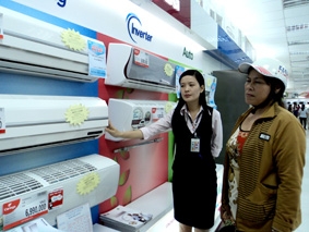 Thị trường điện máy "trầm lắng"