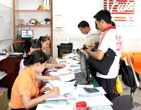 Doanh nghiệp vận tải chia sẻ khó khăn với người dân