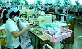 Doanh nghiệp nâng cao khả năng cạnh tranh trong thời "bão giá"