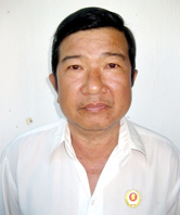 Người đảng viên gương mẫu